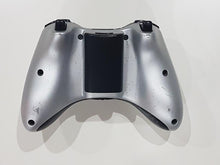 Load image into Gallery viewer, Microsoft Xbox 360 Wireless Controller - Silver