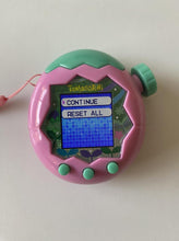 Load image into Gallery viewer, Bandai Tamagotchi Paradise Land Pink Digital Pet