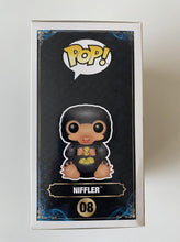 Load image into Gallery viewer, Niffler 08 Fantastic Beasts Funko Pop Vinyl