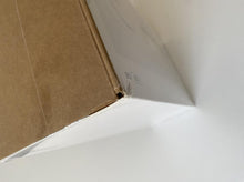 Load image into Gallery viewer, Meta Oculus Quest 2 All-In-One VR Headset White 128GB Boxed