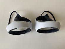 Load image into Gallery viewer, Sony PlayStation 5 PS5 PSVR2 Virtual Reality Headset Bundle CFI-ZVR1 Boxed