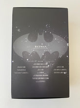 Load image into Gallery viewer, Hot Toys Batman Returns MMS 293 1:6 Scale Figure