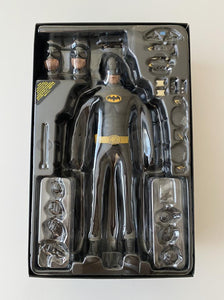 Hot Toys Batman Returns MMS 293 1:6 Scale Figure