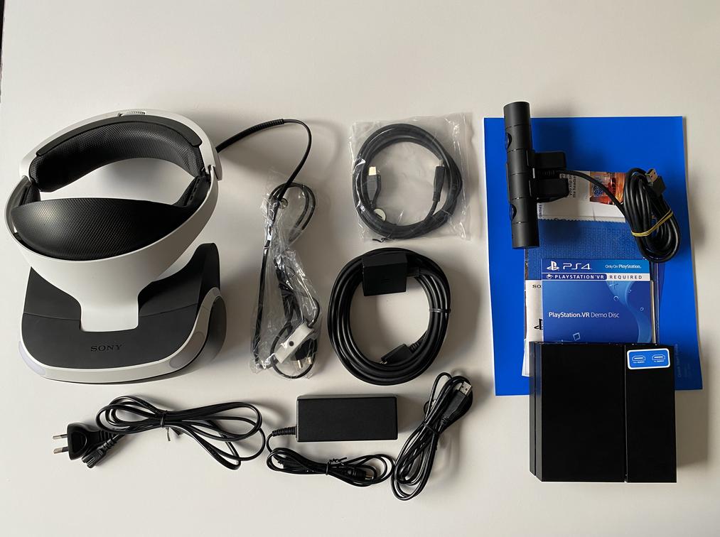 Sony PlayStation PS VR Virtual Reality Headset Bundle V1 CUH-ZVR1
