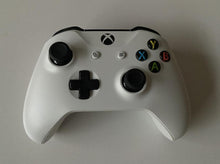 Load image into Gallery viewer, Microsoft Xbox One S 500GB Console White Boxed
