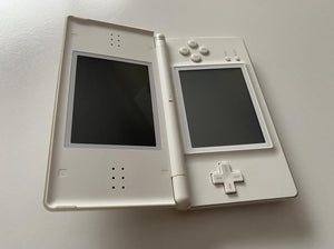 Nintendo DS Lite Console White with AC Adapter and Extra Stylus