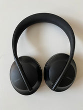 Load image into Gallery viewer, Bose Noise Cancelling Bluetooth Headphones 700 Black