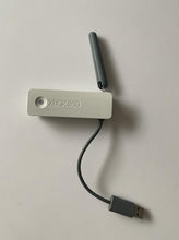 Load image into Gallery viewer, Microsoft Xbox 360 Wireless Network Wi-Fi Adapter White