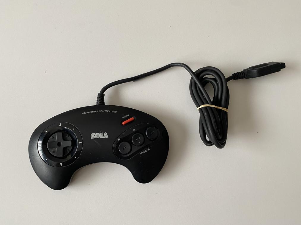 Sega Mega Drive Control Pad Controller