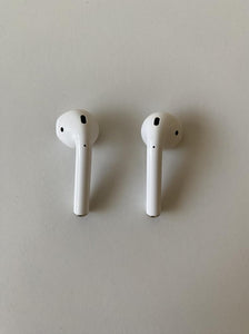 Apple AirPods 2nd Generation with Charging Case