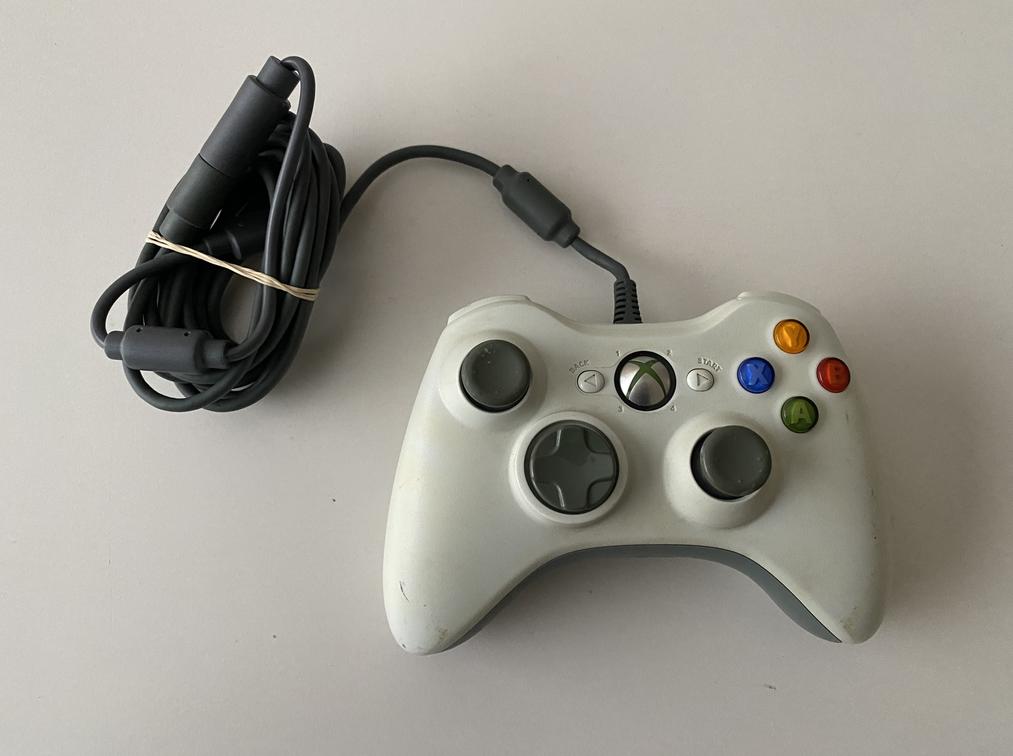 Microsoft Xbox 360 Wired Controller White