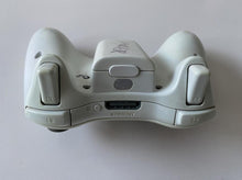Load image into Gallery viewer, FAULTY Microsoft Xbox 360 Wireless Controller White