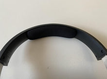 Load image into Gallery viewer, HyperX Cloud Stinger Core Black Gaming Headset for PS4 PS5 PC