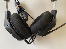 Load image into Gallery viewer, HyperX Cloud Stinger Core Black Gaming Headset for PS4 PS5 PC