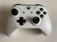 Load image into Gallery viewer, Microsoft Xbox One Wireless Controller White
