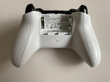 Load image into Gallery viewer, Microsoft Xbox One Wireless Controller White