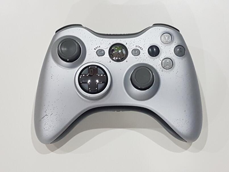 Microsoft Xbox 360 Wireless Controller - Silver