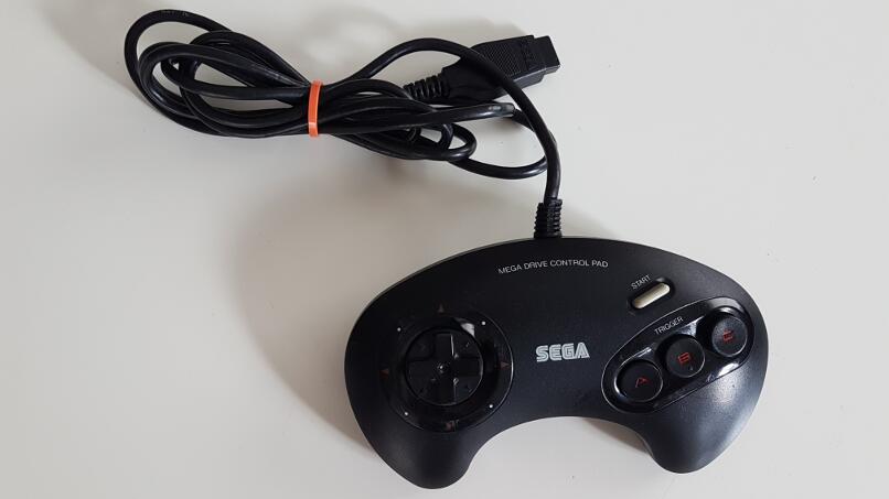 Genuine Sega Mega Drive 3-Button Controller