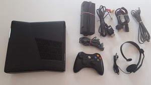 Xbox 360 250GB Slim S Black Console, Controller and Leads