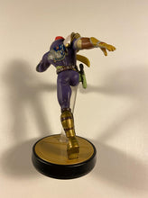Load image into Gallery viewer, Captain Falcon No. 18 Nintendo Amiibo Super Smash Bros Collection