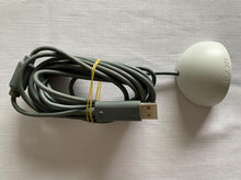 Load image into Gallery viewer, Scene It? Lights Camera Action 4x Big Button Wireless Buzzer Controllers and Game