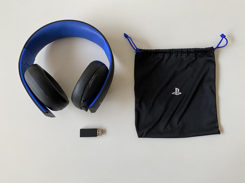 Sony Ps4 Bt Headphones Sony PlayStation PS4 Wireless Stereo Headset Blue And Black
