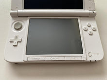 Load image into Gallery viewer, Nintendo 3DS XL Console Yoshi Special Edition Boxed