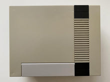 Load image into Gallery viewer, Nintendo Entertainment System NES Console Bundle NTSC-U/C