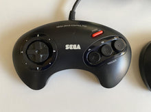 Load image into Gallery viewer, Sega Mega Drive Model 1 Console Bundle w Carry Case PAL