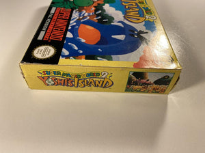 Super Mario World 2 Yoshi's Island Boxed