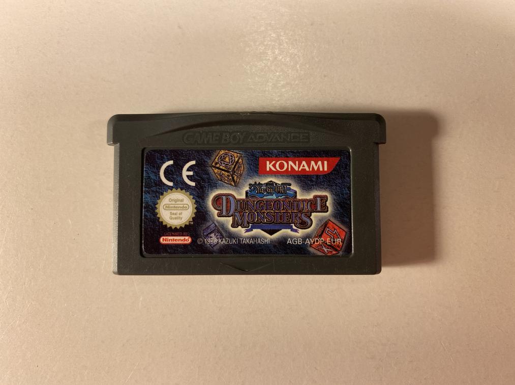 Yu-Gi-Oh! Dungeon Dice Monsters Nintendo Game Boy Advance